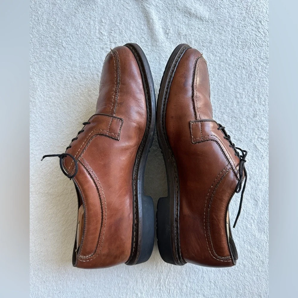 Allen Edmonds exactly as
